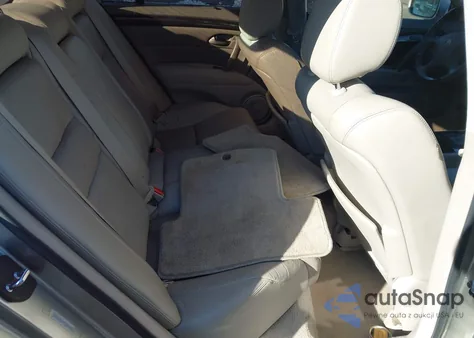 2009 Acura Rl 3.7 from USA, damaged, VIN JH4KB26609C001735